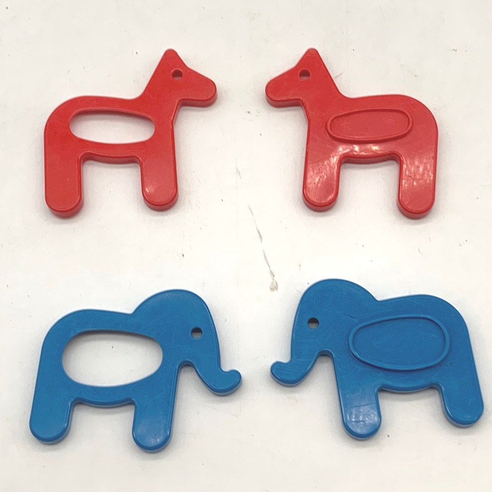 Vintage Tupperware TupperToys Animal Cookie Cutters Stencils Red‎ Horse Elephant